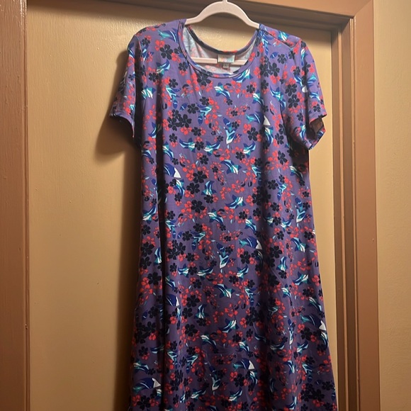 Dress - Picture 3 of 3